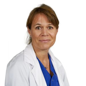 Dr. Carina Reinhault Dr. Carina Reinhault